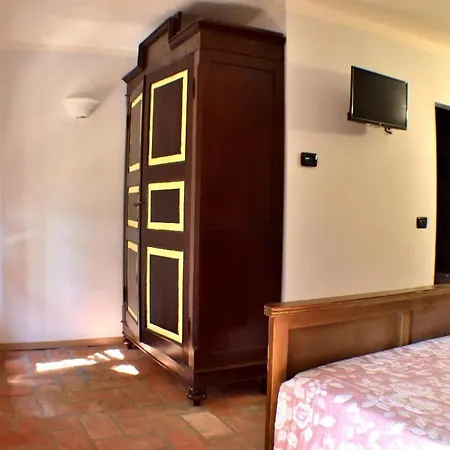 Cascina Sortina Bed & Breakfast