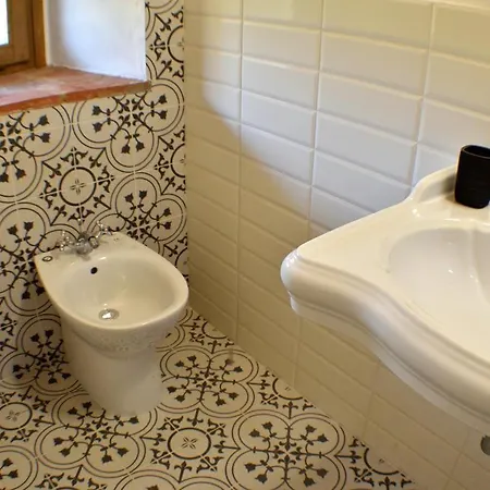 Cascina Sortina Bed & Breakfast *